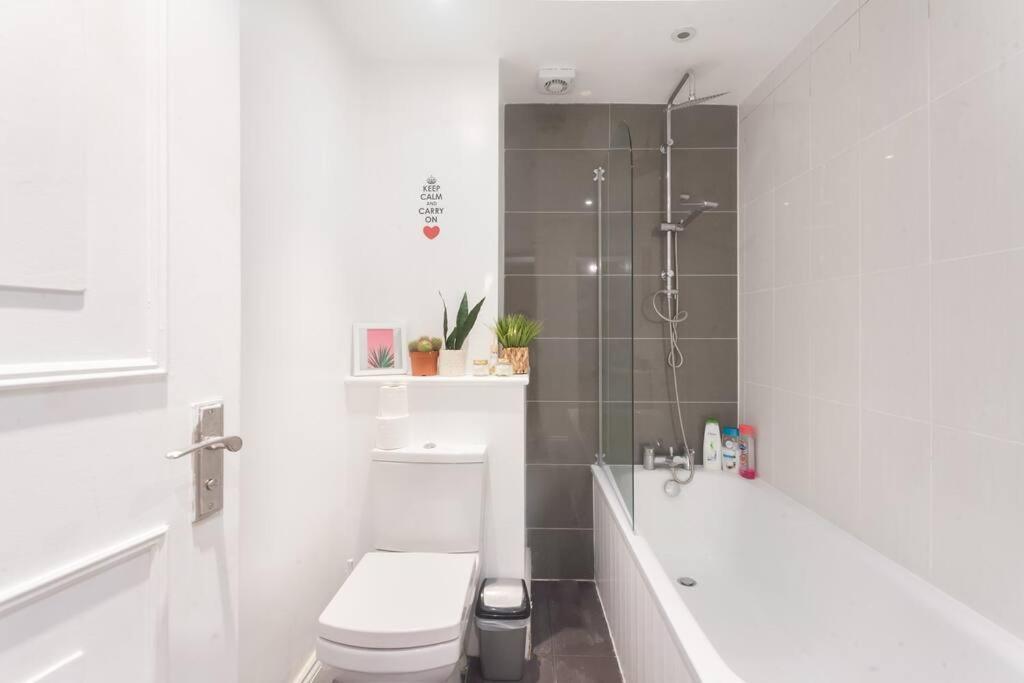 Keysan House 1 Apartment ลอนดอน ภายนอก รูปภาพ