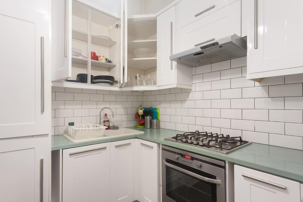 Keysan House 1 Apartment ลอนดอน ภายนอก รูปภาพ